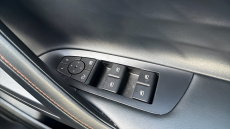 MG HS 1.5 T-GDI Trophy 5dr DCT Petrol Hatchback